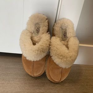 Ugg slippers